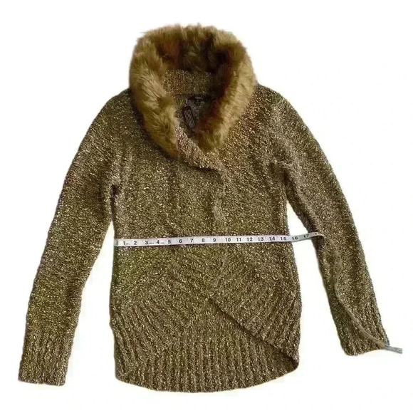 Slonl Wool Blended Long Sleeve Sweater with Faux Fur Trim Golden Threads Size M - Picture 6 of 13